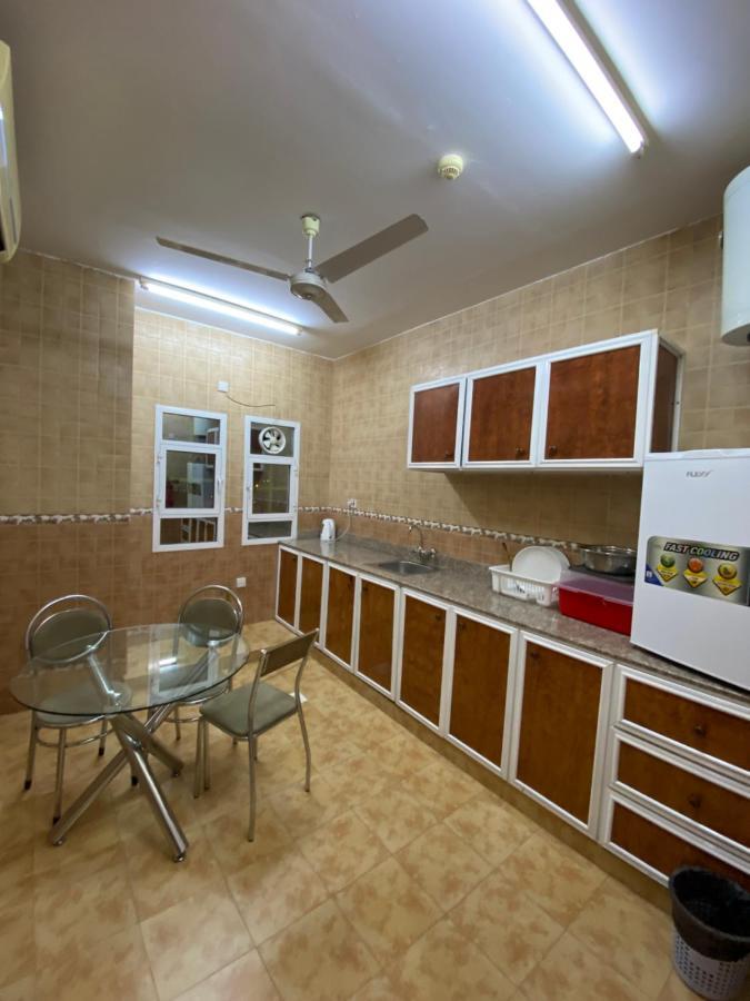 Aljawhara Inn Hotel Seeb ภายนอก รูปภาพ
